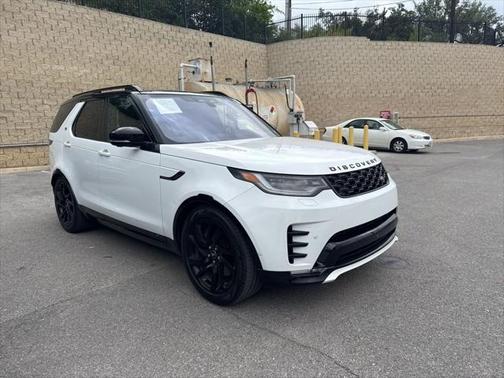 2022 Land Rover Discovery P360 S R-Dynamic