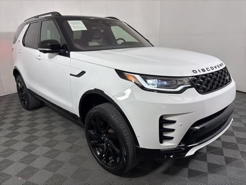 2022 Land Rover Discovery P360 S R-Dynamic