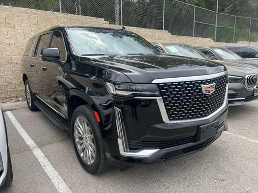 2022 Cadillac Escalade ESV Premium Luxury