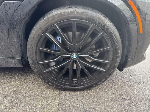 2023 BMW X6 xDrive40i