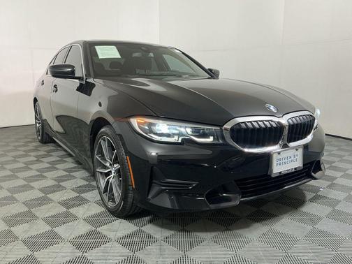 2019 BMW 330 330i