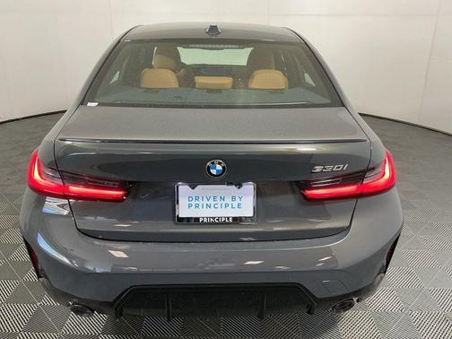 2026 BMW 330 i