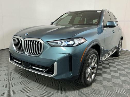 Blue Ridge Mountain Metallic 2024 BMW X5 sDrive40i