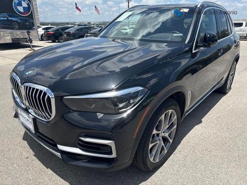 Black Sapphire Metallic 2022 BMW X5 xDrive40i