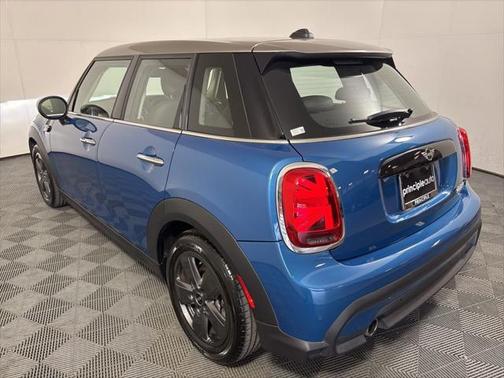 2024 MINI Hardtop Cooper