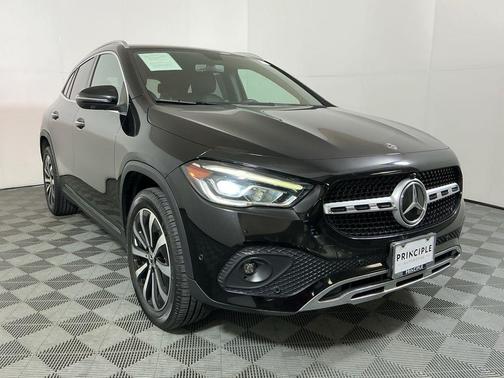 Night Black 2021 Mercedes-Benz GLA 250 Base 4MATIC