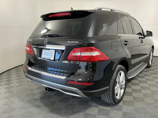 Black 2015 Mercedes-Benz M-Class 4MATIC