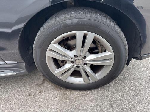 Black 2015 Mercedes-Benz M-Class 4MATIC