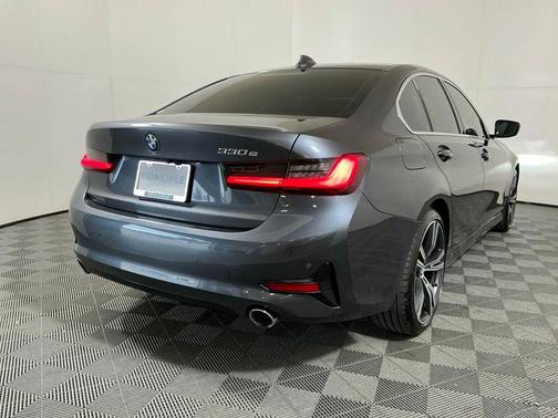 Mineral Grey Metallic 2021 BMW 330e 330e Sedan