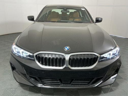 2026 BMW 330 i xDrive
