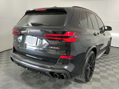 Black Sapphire Metallic 2025 BMW X5 M60i