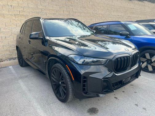 2025 BMW X5 M60i