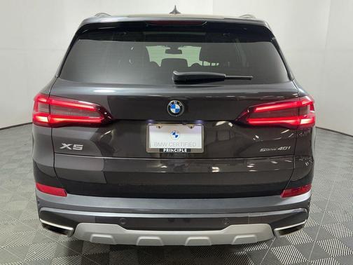 2023 BMW X5 sDrive40i