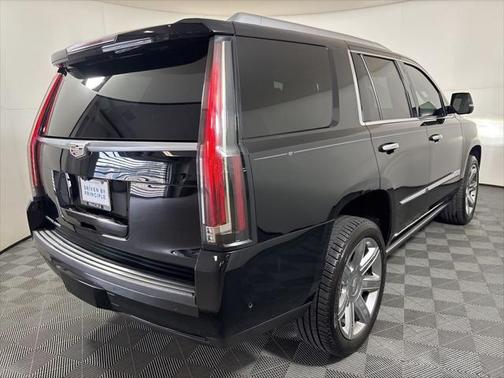 2018 Cadillac Escalade Premium Luxury
