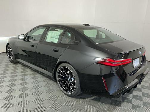 2026 BMW M5 Base