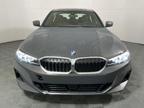 2026 BMW 330 i