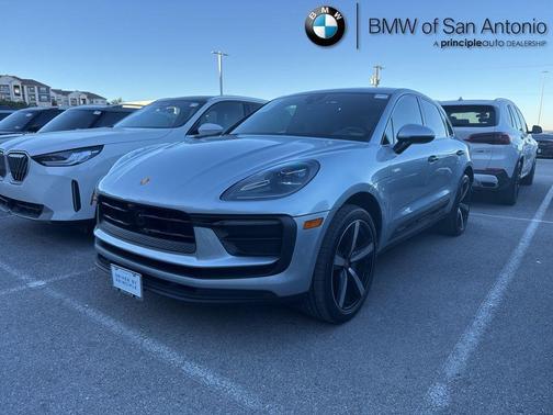 2024 Porsche Macan Base