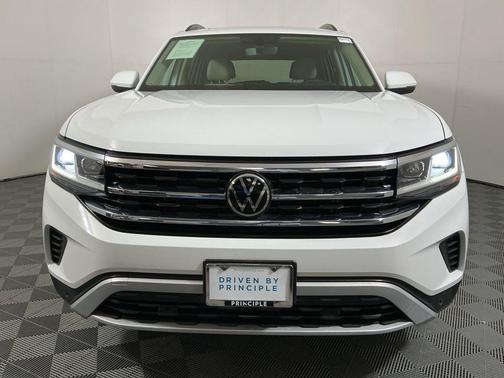 2022 Volkswagen Atlas 3.6L SE w/Technology