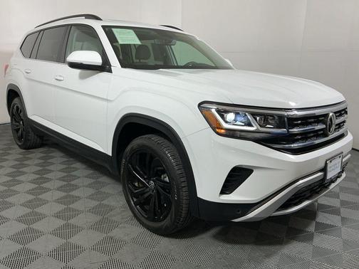 2022 Volkswagen Atlas 3.6L SE w/Technology