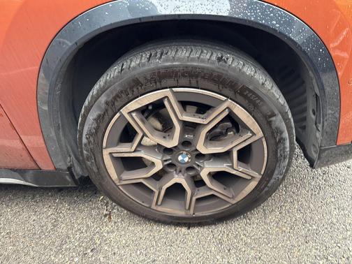 Utah Orange Metallic 2023 BMW X1 xDrive28i