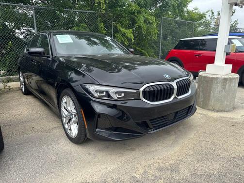 Jet Black 2025 BMW 330 330i