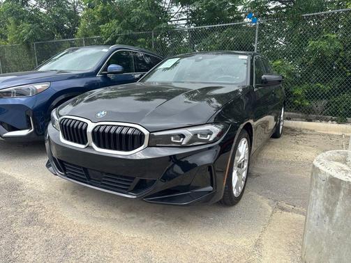 Jet Black 2025 BMW 330 330i