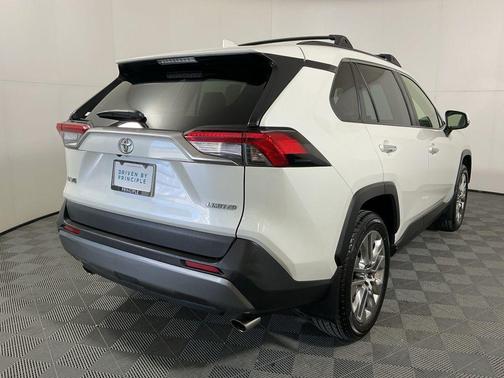 2019 Toyota RAV4 Limited