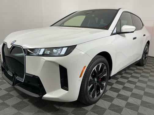 2026 BMW iX xDrive45
