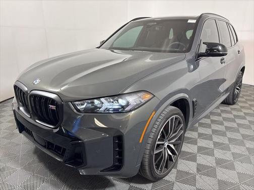 2025 BMW X5 M60i