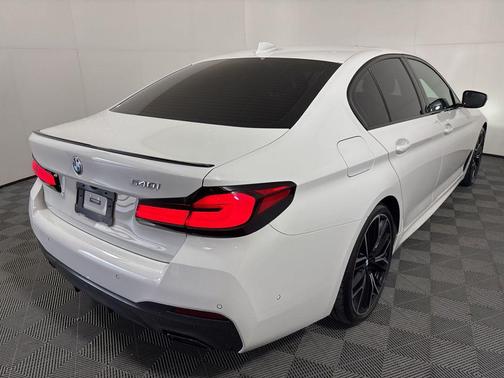 2023 BMW 540 i