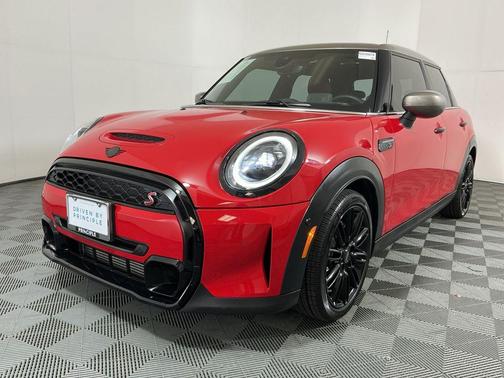 2024 MINI Hardtop Cooper S