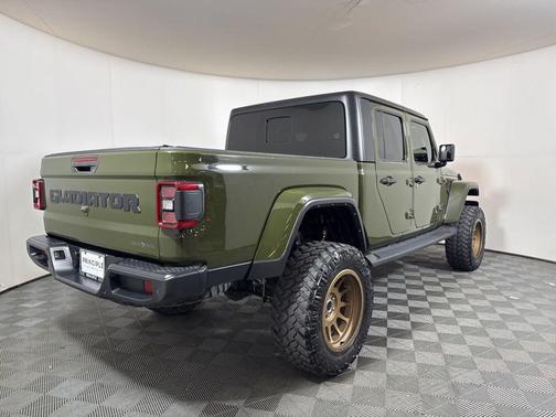 Sarge Green Clearcoat 2022 Jeep Gladiator Sport