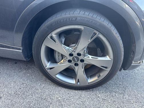 2023 Genesis GV80 2.5T