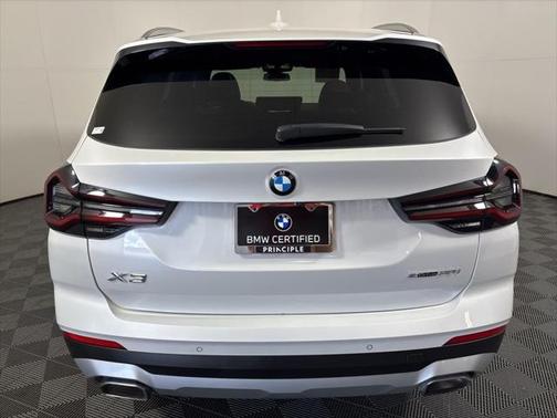 2023 BMW X3 sDrive30i