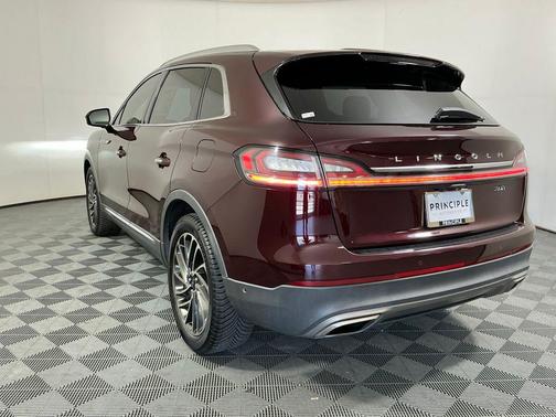 Burgundy Velvet 2020 Lincoln Nautilus Reserve