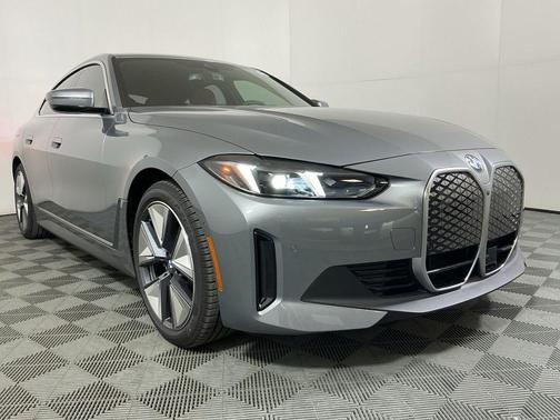 Skyscraper Grey Metallic 2026 BMW i4 Gran Coupe eDrive40