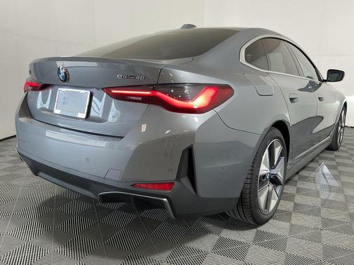 Skyscraper Grey Metallic 2026 BMW i4 Gran Coupe eDrive40