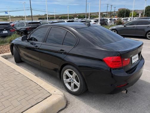 Jet Black 2015 BMW 320 i