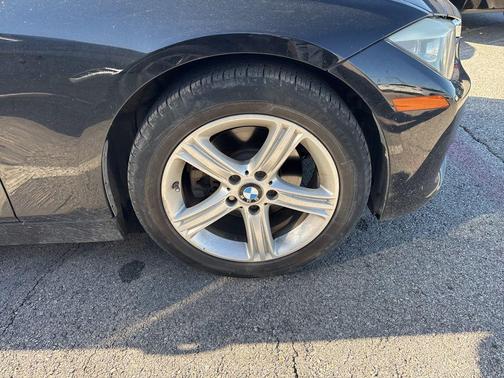 Jet Black 2015 BMW 320 i