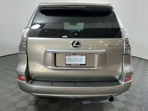 2022 Lexus GX 460 Premium
