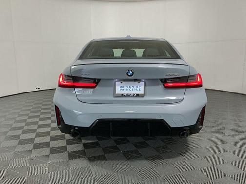 Brooklyn Grey Metallic 2026 BMW 330 xDrive NA