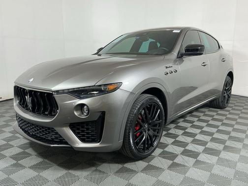 2022 Maserati Levante Modena