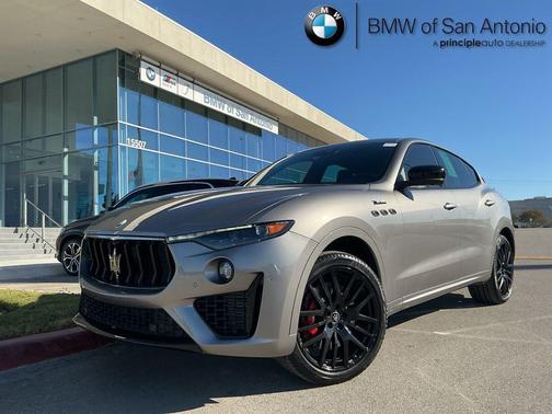 2022 Maserati Levante Modena