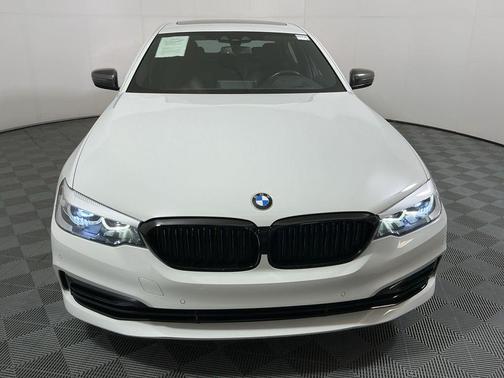 2019 BMW 530e iPerformance