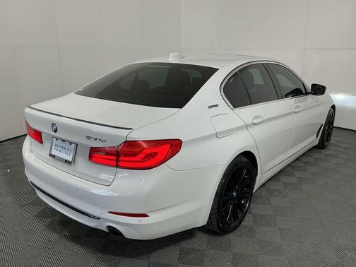 2019 BMW 530e iPerformance