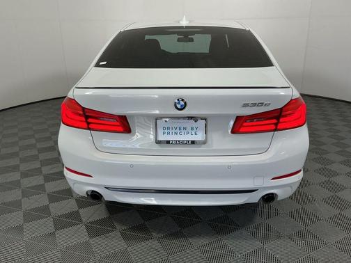 2019 BMW 530e iPerformance