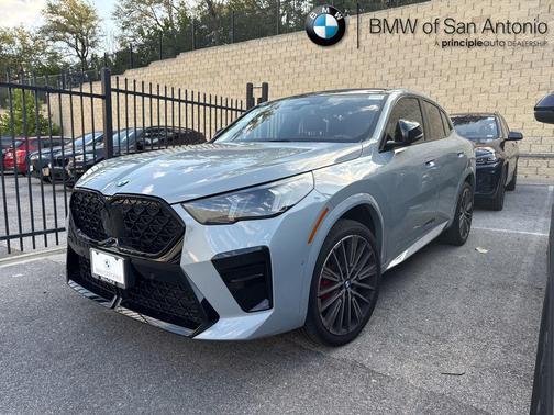 2025 BMW X2 xDrive28i