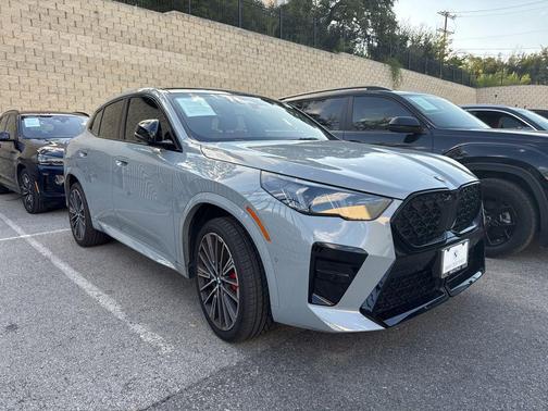2025 BMW X2 xDrive28i