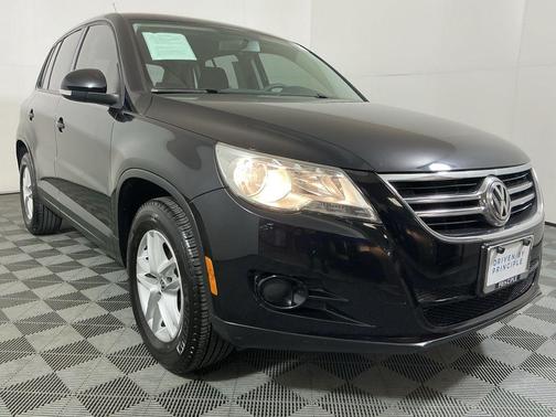 2011 Volkswagen Tiguan S
