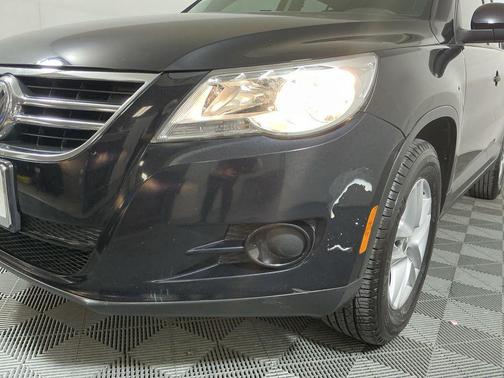 2011 Volkswagen Tiguan S